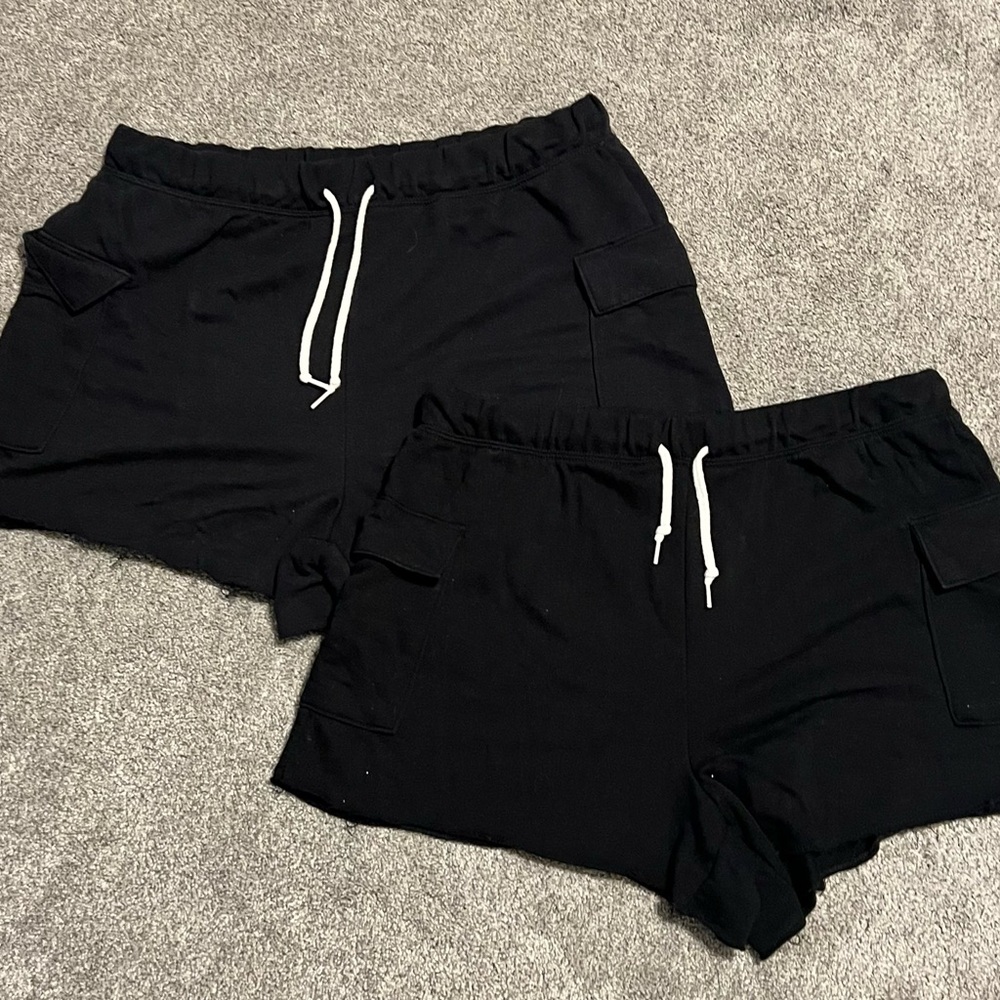 No Boundaries Junior's Black Knit Pull On Drawstring Cargo Shorts bundle